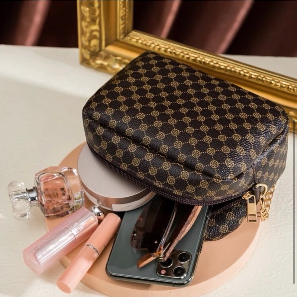 4 For $40 ~ Gold Checkered Cross body - Picture 5 of 5
